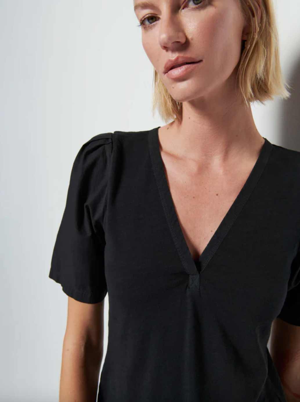 Joelene Top-Black