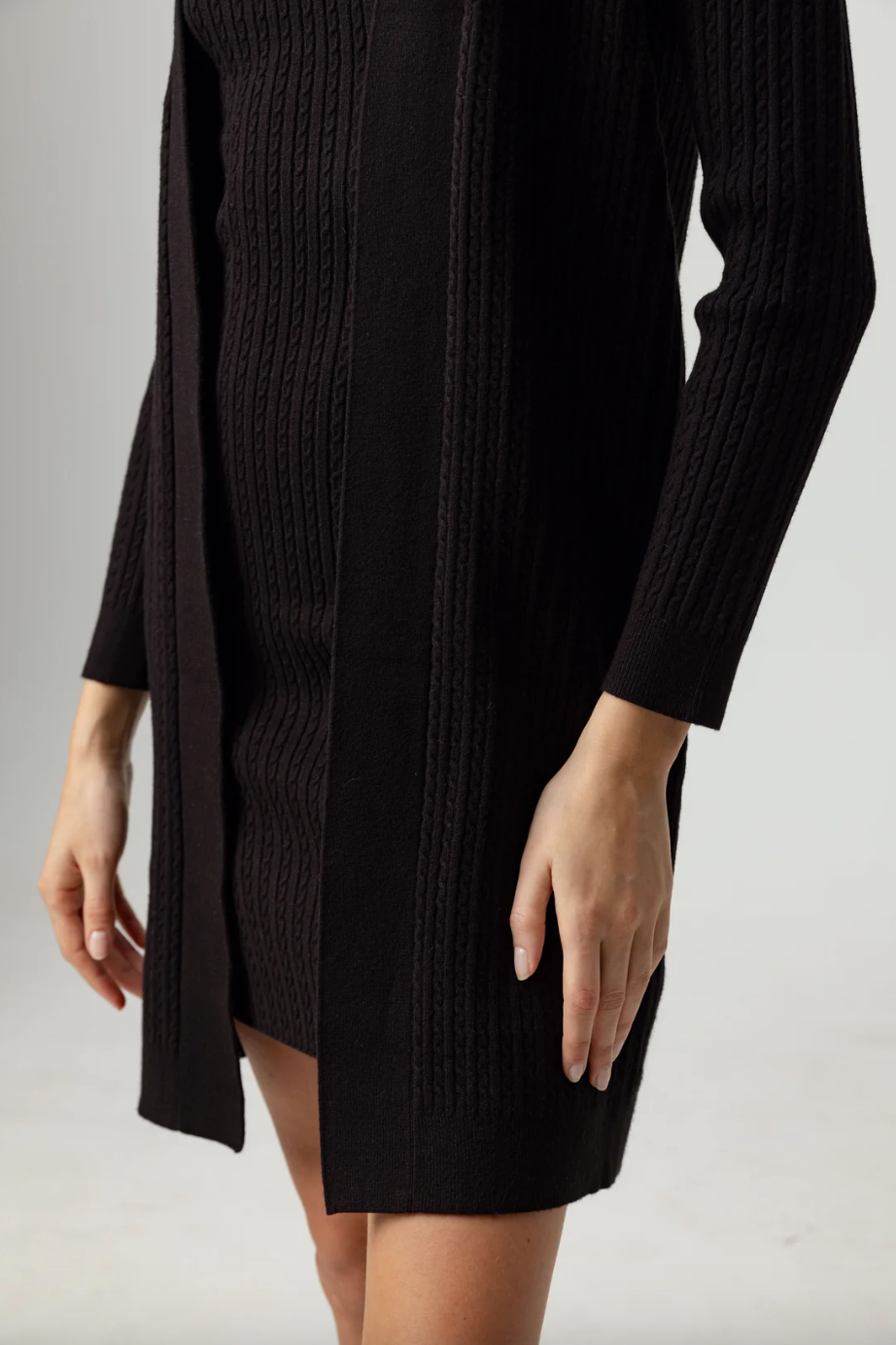 Lilliana Cardigan-Black