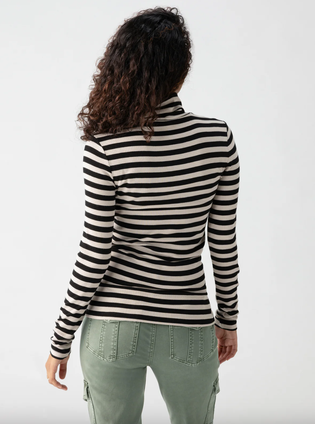 Essential Turtleneck-Stripe