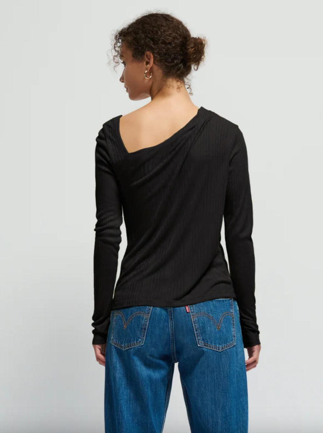 Tia Top-Black