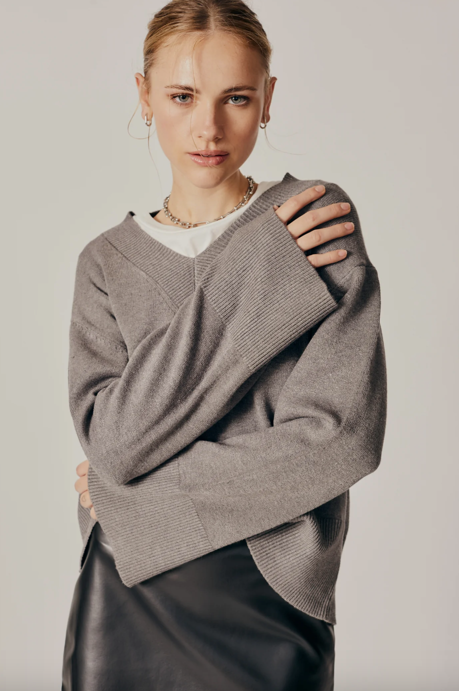 Uma Sweater-Grey