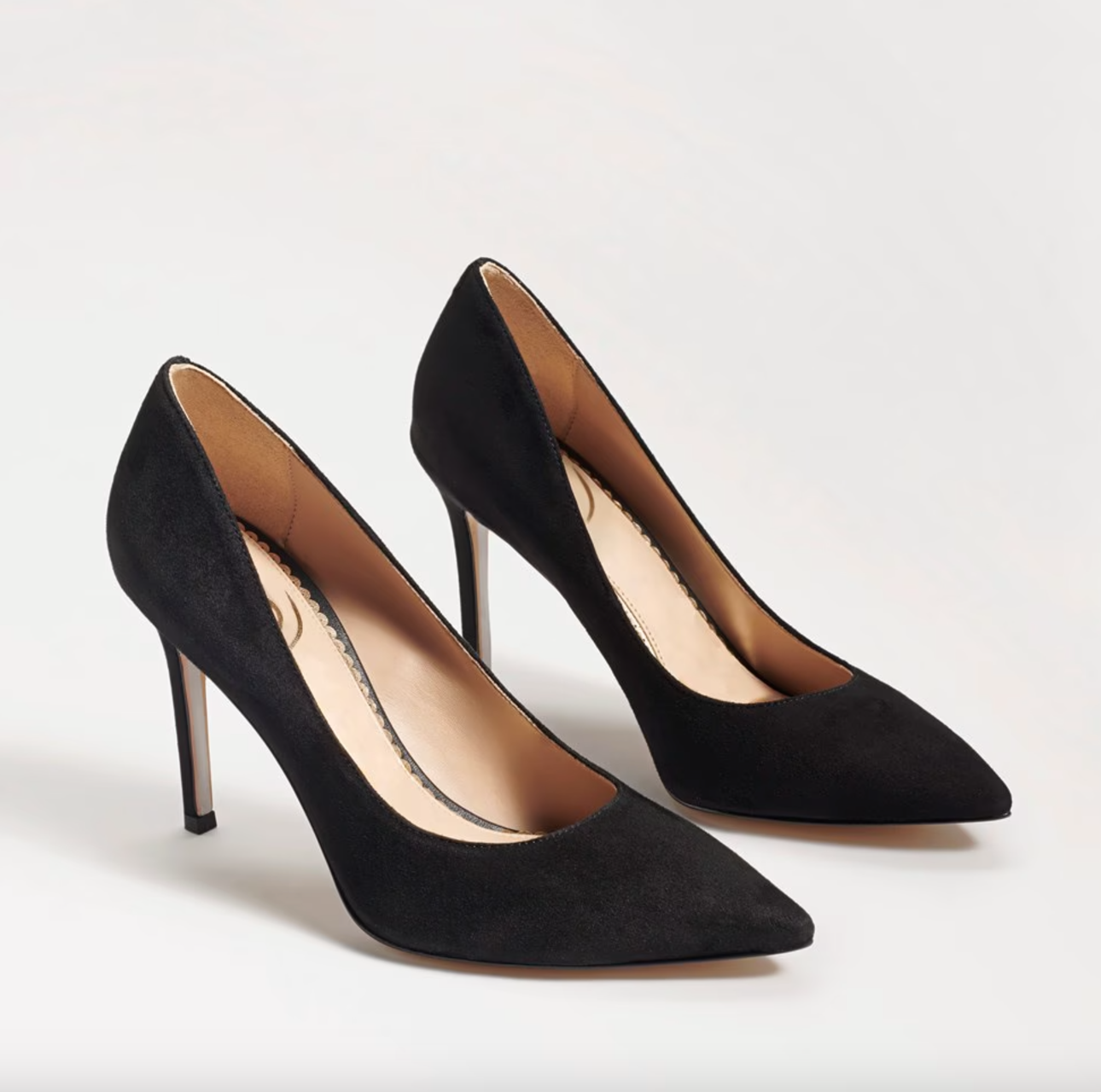 Hazel Pump-Black Suede