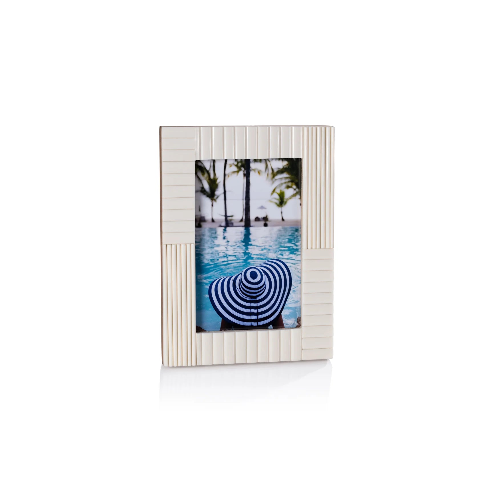 Ribbed Ivory Photo Frame-4x6