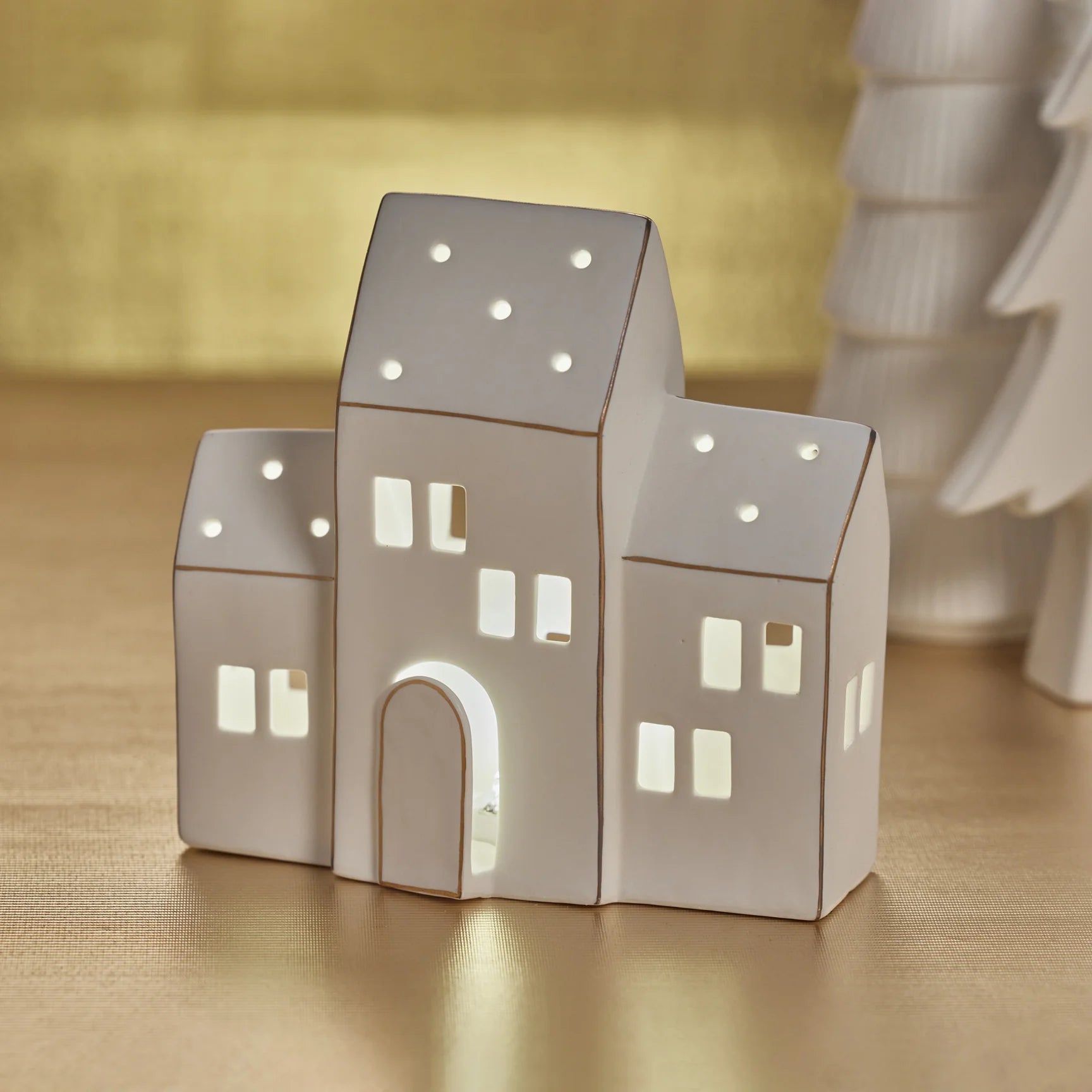 6.5" LED Porcelain House Matte White w/ Gold Trim